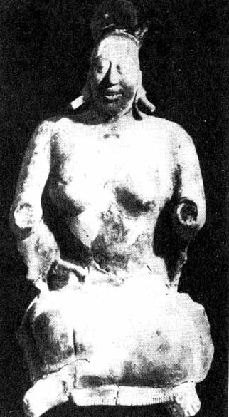 Глиняная женская фигура. Культура майя. Хайна, Кампече.