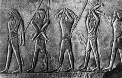 Рабы-военнопленные. Рельеф из заупокойного храма Сахуры в Абуспре. V династия.