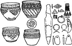 Глиняные сосуды и бронзовые изделия андроновской культуры.
