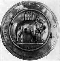 Серебряная бляха (фаяар) с изображением боевого слона. Греко-бактрийская работа середины III в. до н. э.