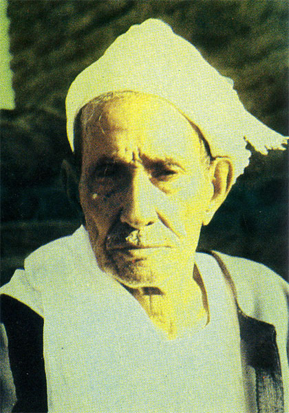 64. Сайед Мулатхам - один из честнейших торговцев древностями в Луксоре.