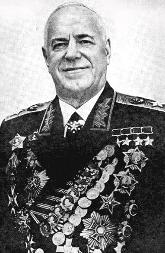 Четырежды Герой Советского союза Маршал Г. К. Жуков