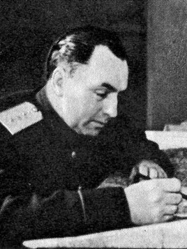Начальник Генерального штаба генерал А. И. Антонов. 1945 г.